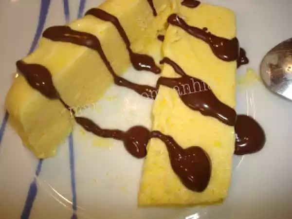 Receita Gelado de laranja com molho de chocolate (ju)