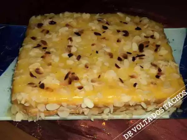 Receita Bolo folhado de amêndoa
