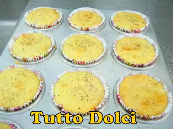 Receita Cupcakes de presunto e queijo com cobertura de catupiry e creme chease!