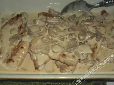 Receita Bifinhos de frango com natas e cogumelos
