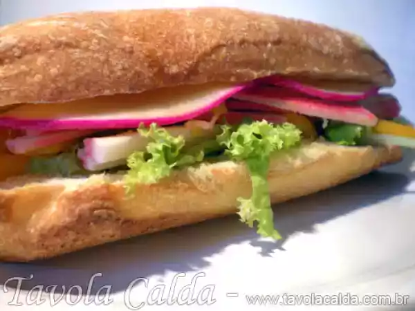 Receita Sanduíche de kani kama com queijo-do-reino e manga