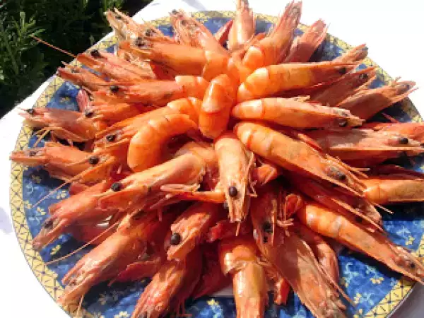 Receita Camarões cozidos ao natural