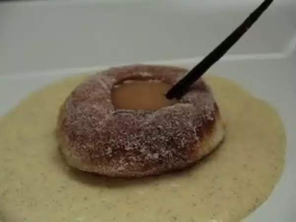 Receita Bomboloni ao creme anglaise