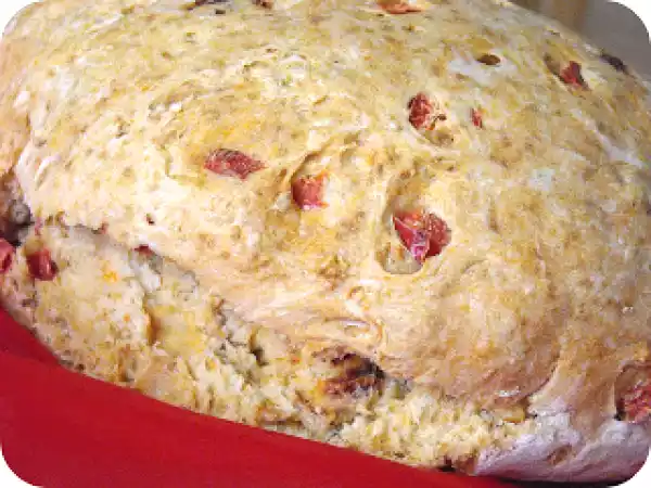 Receita Pão rústico de cerveja e tomate seco
