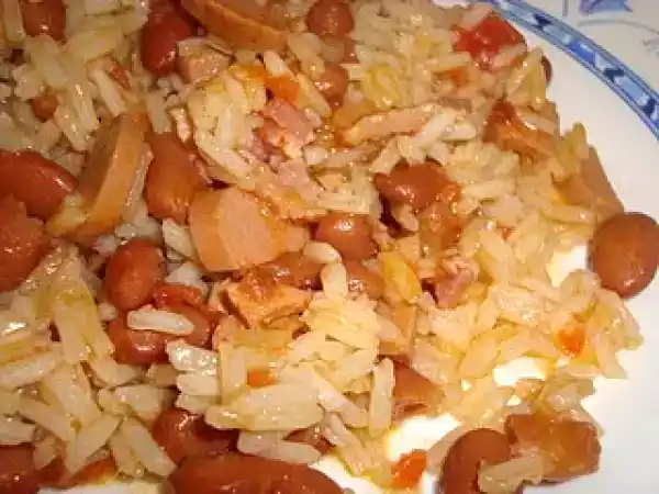 Receita Arroz de salsichas com feijão manteiga (receita da semana)