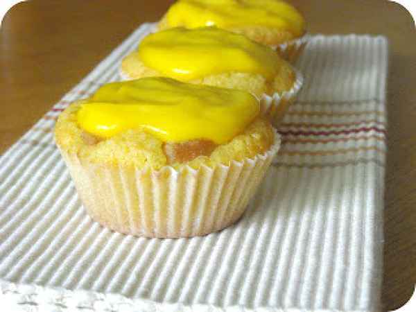 Receita Cupcakes de pêra com cobertuda de limão