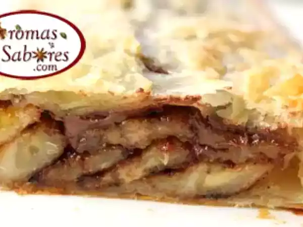 Receita Folhado de banana frita com nutella