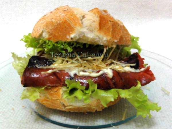 Receita Sandwich de linguiça de frango calabreza e pasta de ricota