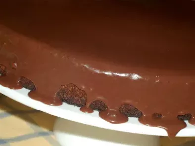 Receita Bolo de cenoura com cobertura de chocolate de leite