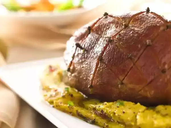 Receita Tender com abacaxi e molho de mostarda