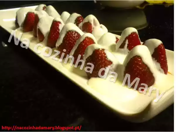 Receita Morangos com iogurte
