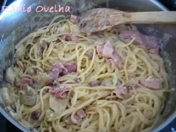 Receita Esparguete à carbonara