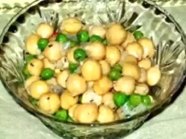 Receita Salada de grão de bico com ervilha