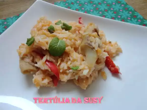 Receita Arroz de bacalhau com pimento vermelho e hortelã