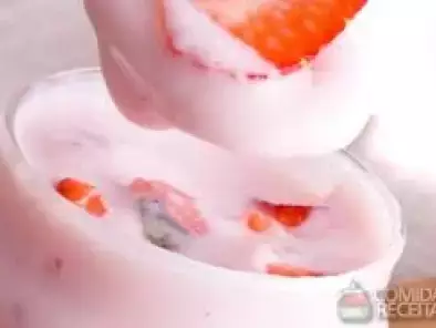 Receita Creme de morango rosa
