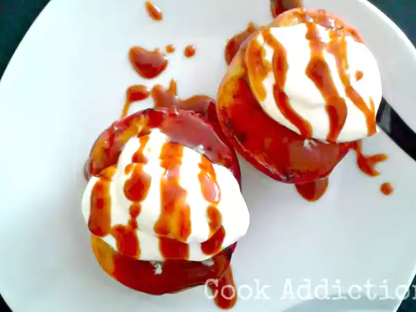 Receita Pêssegos grelhados com caramelo e nata azeda