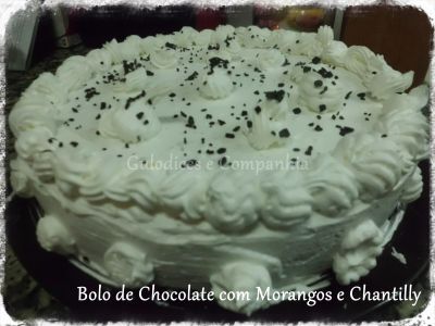 Bolo De Chocolate Cremoso Com Morangos, Receita Petitchef