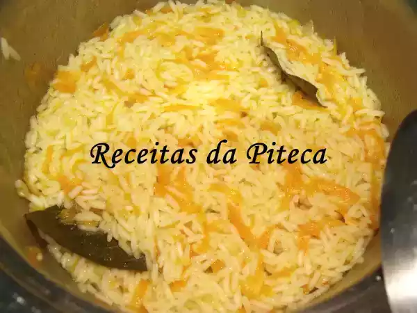 Receita Arroz de cenoura e açafrão das indias