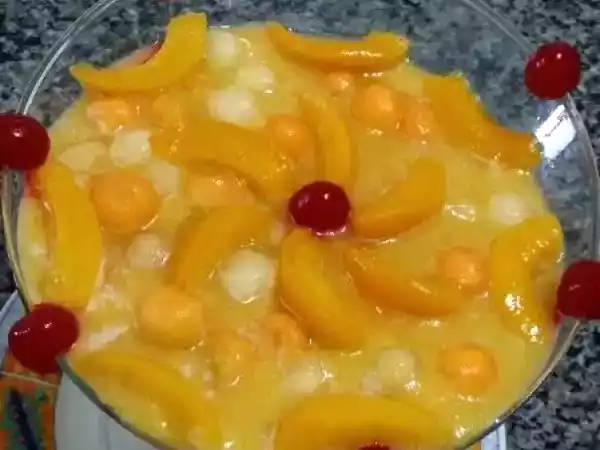 Receita Bolinhas de melões com creme de pessegos