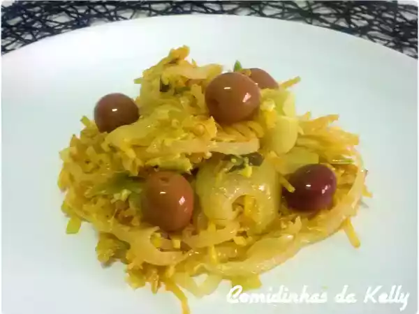 Receita Alho francês à brás