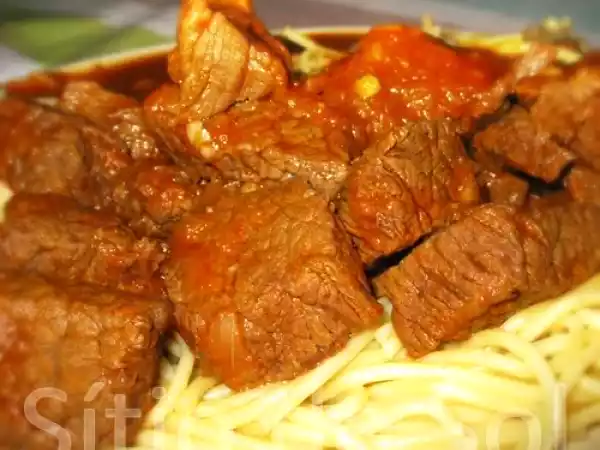 Receita Carne guisada na bimby