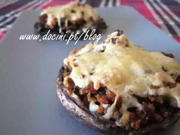 Receita Cogumelos portobello recheados com farinheira
