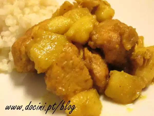 Receita Frango com maçã, caril e iogurte
