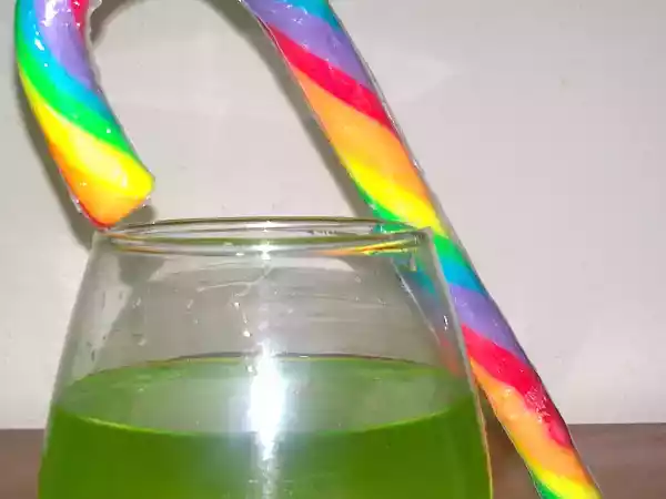 Receita Licor de poejo verde