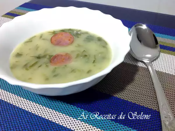Receita Caldo verde - yammi