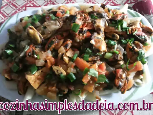 Receita Penne ao molho de mariscos