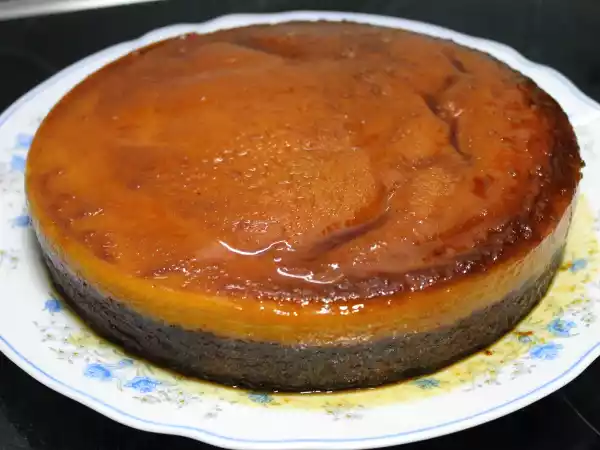 Receita Bolo-pudim de laranja e café