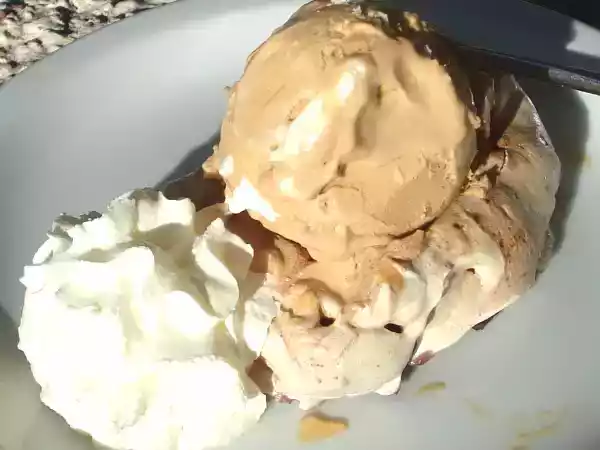 Receita Gelado de leite condensado cozido