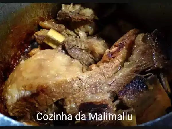 Receita Costela na panela de pressão com cebola