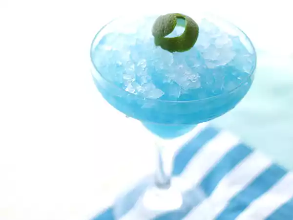 Receita Blue lagoon cocktail