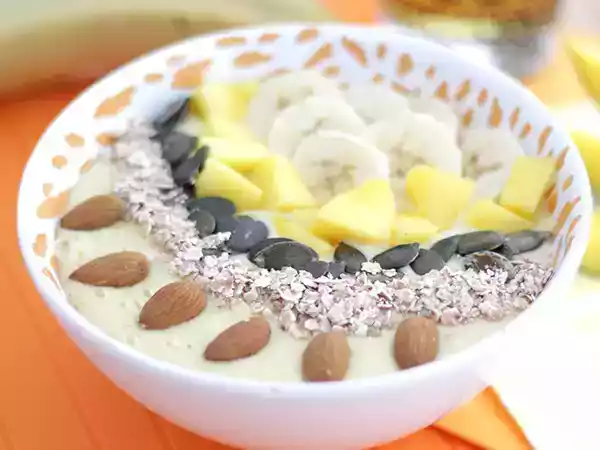 Receita Smoothie bowl manga banana