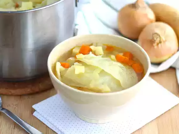 Receita Sopa de legumes com couve branca