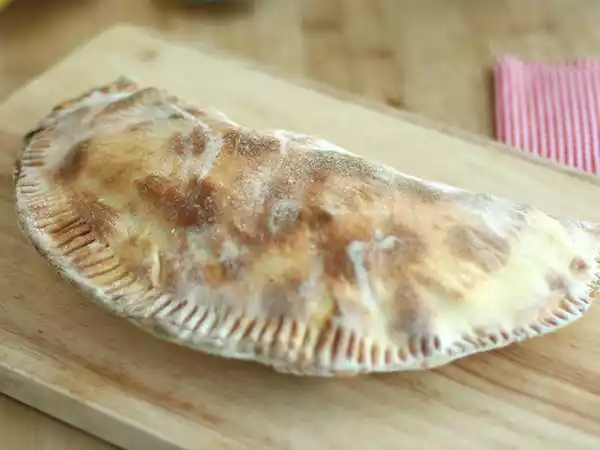 Receita Calzone de queijo e batata