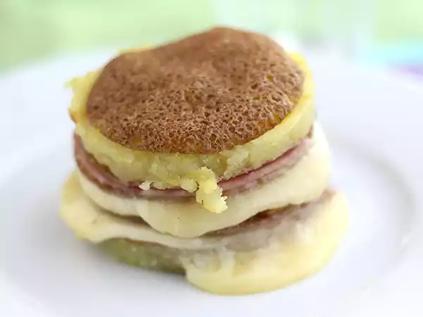 Receita Mil folhas de queijo raclette