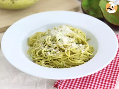 Receita Espaguete à carbonara (com abacate), versão vegetariana