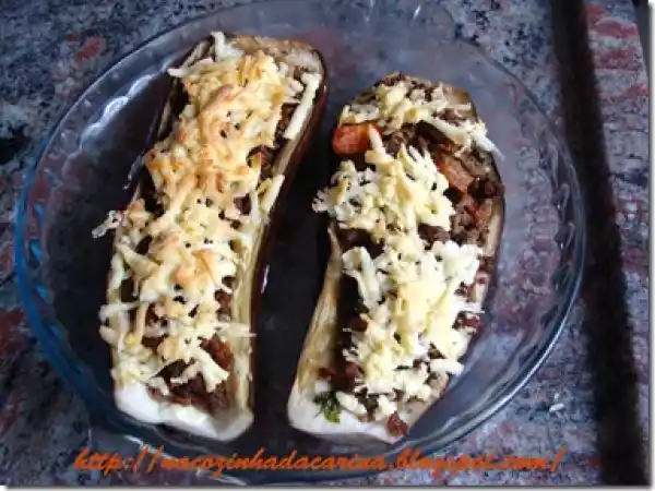 Receita Barcas de berinjela ao forno