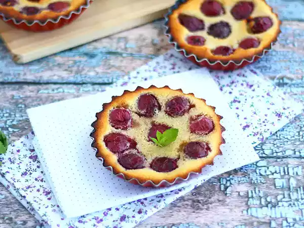 Receita Mini clafoutis de cerejas, sem gluten