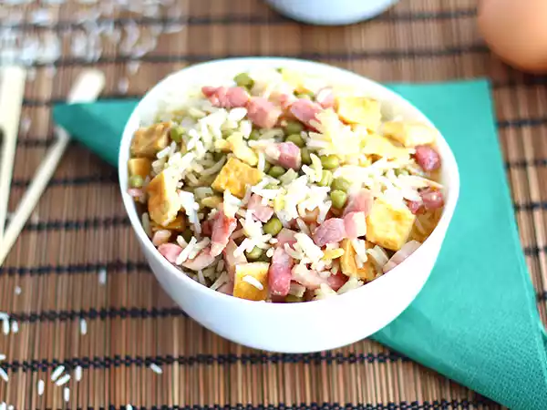 Receita Arroz cantonês, simples e rápido