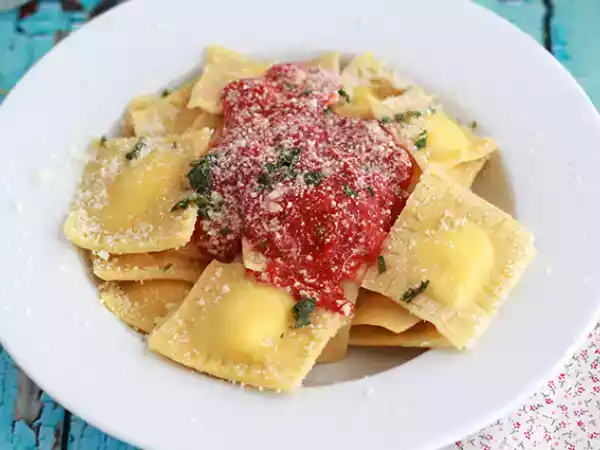 Receita Ravioli com recheio de ricota