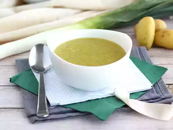 Receita Sopa / creme de alho-poró e batata