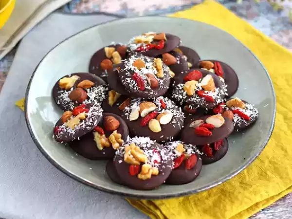 Receita Discos de chocolate (conhecido como mendiantes)