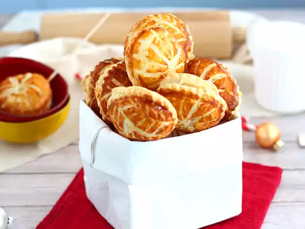 Receita Mini galettes dos reis (em forma de pirulito)