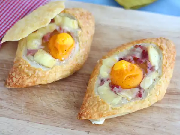 Receita Egg boats de queijo (barco de ovos)