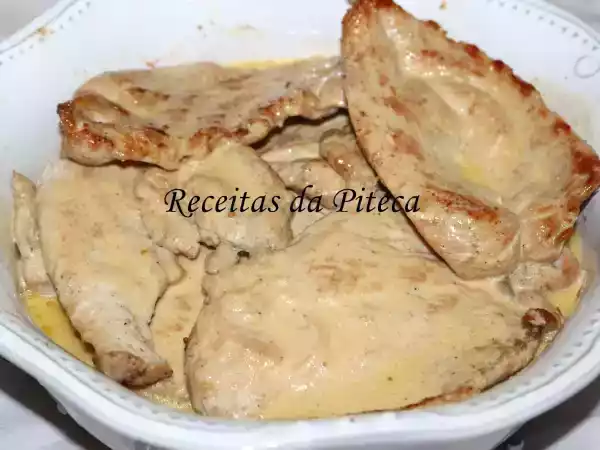 Receita Bifes de frango com natas, laranja e vinho do porto da joana