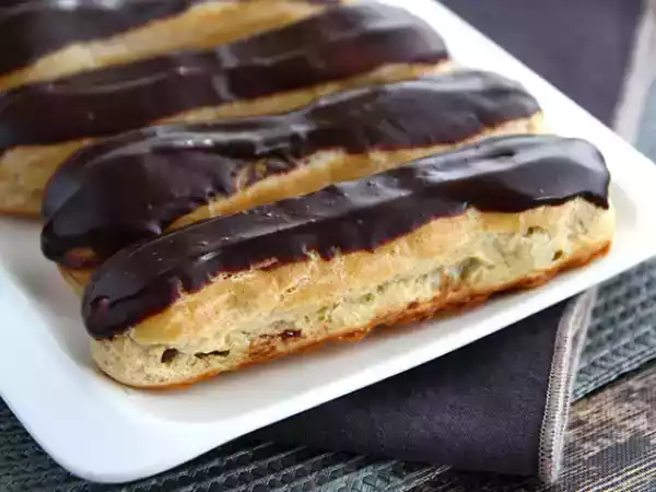 Receita Bomba de chocolate (receita francesa)