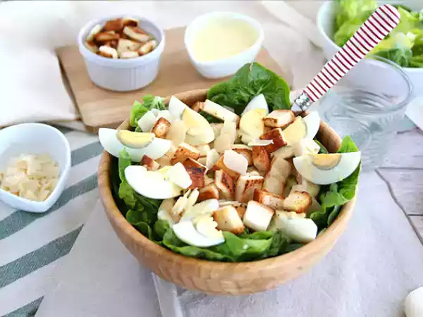Receita Salada caesar (salada césar)